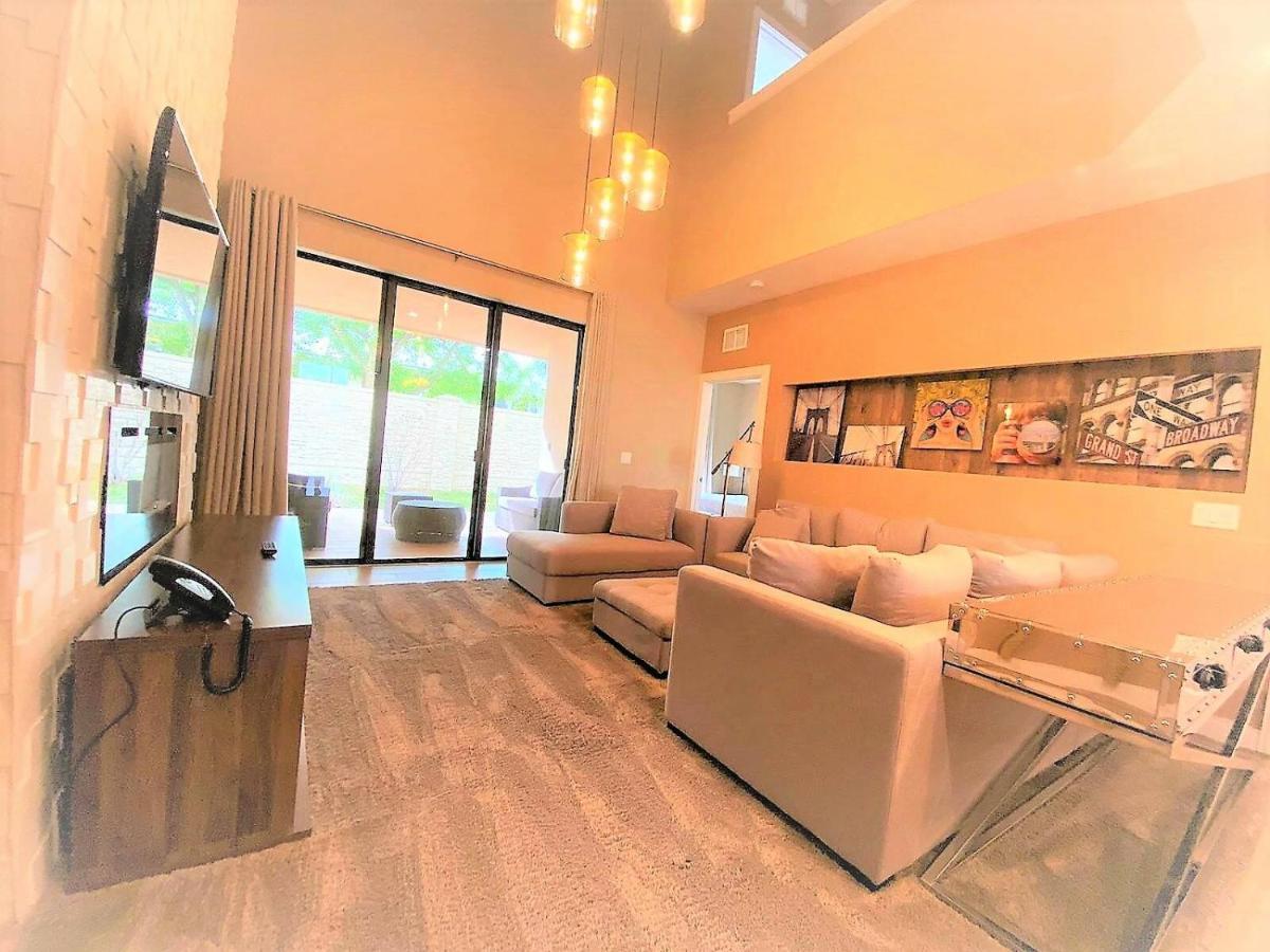 7562 Magic Village 8guests 4suites 8 Min Hébergement de vacances Orlando
